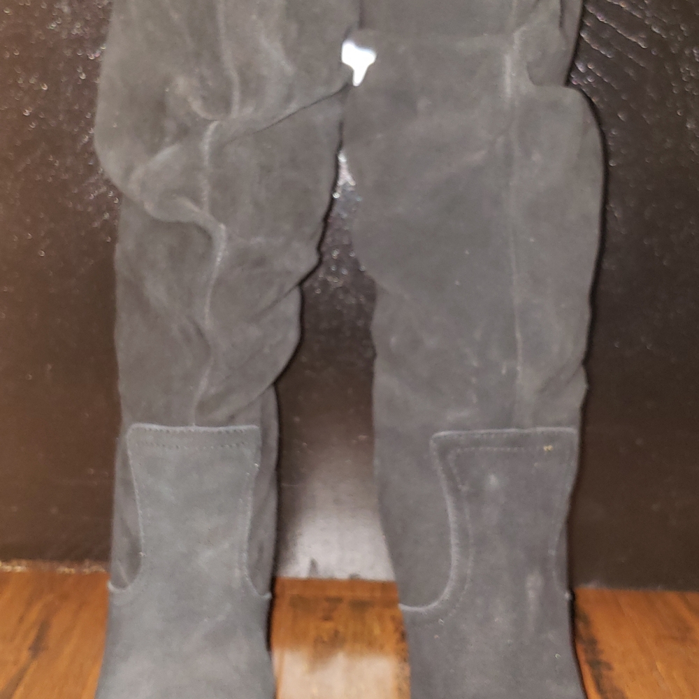 Source Unknown Black Heeled Boots